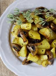 Chiaramente i dati sul forno sono puramente indicativi, basatevi sempre in. Funghi E Patate Al Forno Contorno Autunnale Per Carni Rosse E Bianche Ricette Contorni Ricette Contorni Verdure Al Forno