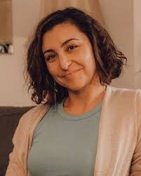 Nicole Garvin's Instagram, Twitter & Facebook