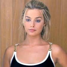 Kiya Kenney's Instagram, Twitter & Facebook