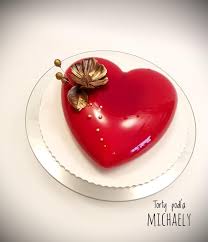 Mirror Glaze Heart By Michaela Hybska Mirror Glaze Cake Recipes Mirror Glaze Wedding Cake Chocolate Mirror Glaze
