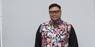 Harga khalif ivan gunawan, harga baju ivan gunawan termahal, harga baju khalif ivan gunawan, mobil mewah ivan gunawan, baju ivan gunawan mahal, koleksi barang mewah ivan gunawan, harga baju ivan gunawan, harga baju mandjha ivan gunawan, Ivan Gunawan Ingin Buka Bisnis Busana Khusus Muslim Kapanlagi Com