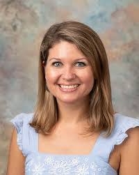 Lynn Marler's Instagram, Twitter & Facebook