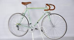Velo Bros Fahrrader Manufaktur Klassisch Vintage Stahl Rennrader Fahrrader Manufaktur In Berlin Fahrrad Rad Rennen
