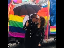 We did not find results for: Modni Okenko Prague Pride 2019 Bartos Z Matrixu Hrib Bez Vkusu A Gumova Zviratka Youtube