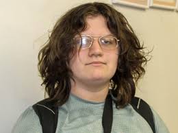 Dossier: freshman Eli Long