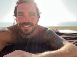 Where to find organic hay in St. Joseph?