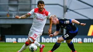Fortuna düsseldorf steht nach einem geduldsspiel in ingolstadt in der zweiten runde. Fortuna Dusseldorf Vs Sc Paderborn 07 Football Match Summary May 16 2020 Espn