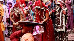 Shri banke bihari temple holi video. Braj Ki Holi 2021 Dates And Calendar Barsana Lathmar Dhulandi And Others Know Full Schedule Of Holi Celebrations At Mathura And Vrindavan Latestly