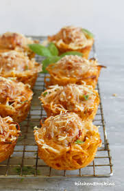 Baked Spaghetti And Meatball Cups Fun Handheld Portable Baked Spaghetti And Baked Spaghetti And Meatballs Spaghetti And Meatballs Leftover Meatball Recipes