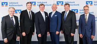 807 likes · 3 talking about this · 19 were here. Vertreterversammlung Und Verschmelzung Bei Vr Bank Rosenheim Chiemsee Eg Samerberger Nachrichten