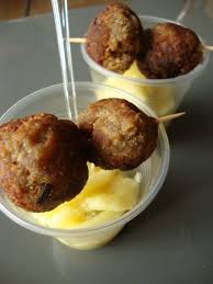 Fleischpflanzerln Mit Kartoffelsalat Fingerfood Rezepte Bayrische Rezepte