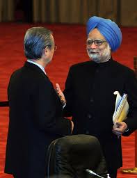 Former deputy prime minister of malaysia. File The Prime Minister Dr Manmohan Singh With The Prime Minister Of Malaysia Mr Abdullah Bin Ahmad Badawi Before The 2nd Plenary Session Of 7th Asem Summit In Beijing China On October 25