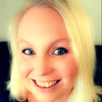 Karen Sidebottom's Instagram, Twitter & Facebook