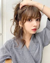 齋藤純也 on instagram 顔周りの髪の毛が大切 雰囲気よくバランスを整えるのはカットで狙った位置に毛束や前髪や毛先がある事が大切 印象として整えられたデザインはおしゃれにも見えるしセットしやすいヘアスタイルを保つのも大切 l o