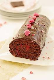 Biscuit Roule Au Chocolat Et Framboises Facon Buche Confessions D Une Gourmande Biscuit Roule Au Chocolat Roule Au Chocolat Biscuit Roule