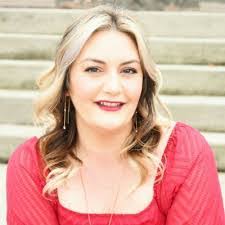 Janet Freimuth's Instagram, Twitter & Facebook