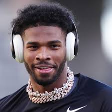 Shedeur Sanders' College GPA Makes Waves During NFL Draft Chaos Full story  via 🔗 in comments. 👇