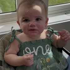 Happy 1st birthday Kenna girl 💞