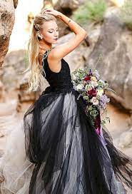 Wunderschöne schwarze und weiße hochzeitskleid von preisgekrönten hochzeit kleid fantasy. Schwarze Brautkleider