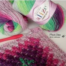 Serin Yaz Geceleri Icin Yaptigim Sali Alize Cotton Gold Batik Ile Oruyorum Yumusacik Dokusuyla Renklerin Uyumuna Bayildim Mutlu Pazarl Crochet Handmade Batik