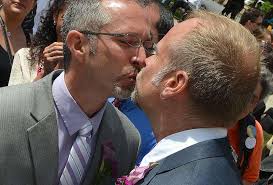 Suburbanites anticipate an 'awesome' Chicago Pride Parade