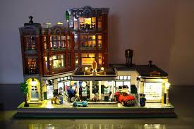 Https Www Promobricks De Wp Content Uploads 2019 01 Lego 10264 Moc Derboor16 Jpg Lego Architecture Maison Lego Idees Lego