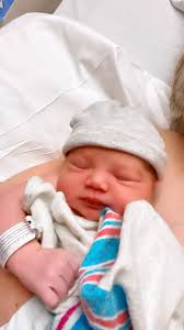 YESSS!!! ITS YOUR BDAY AND IM SCREAMING ALL THE WAY TO ARIZONA ..U MAKE IT  ALL WORTH IT MY LITTLE PISCES 37 NOW WOW!!!!!