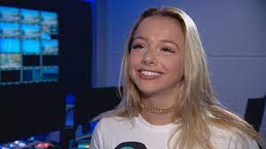 I'm a dutch singer, songwriter and youtuber. Emma Heesters Klaar Voor Concerttour Door Europa Ik Heb Nu Al Zenuwen Omroep Zeeland