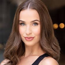 Abby Billings (@abigail.billings) • Instagram photos and videos