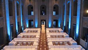 Notes and information for ministry senatsverwaltung für inneres und sport. Zu Gast Beim Baren Der Historische Barensaal Im Alten Stadthaus Berlin Eventlocation Bei Optimahl Catering Anfragen