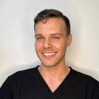 Chris Blades's Instagram, Twitter & Facebook