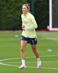 He is the brother of arsenal w.f.c. In Pics From Vivianne Miedema To Lucy Bronze Top 10 Female Footballers In The World