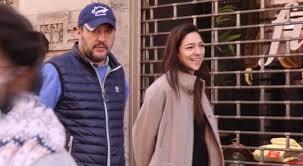 È francesca verdini, con lui sul red carpet a venezia. Aggredita Francesca Verdini Fidanzata Di Matteo Salvini Questa Versione Del Mondo Iniziando A Terrorizzarmi Controcopertina Com