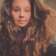 How can Deaf defendants be empowered to file complaints against  unprofessional interpreters?