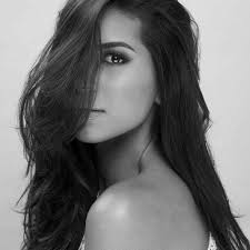 Alexandra Porrata (@aleporrata)