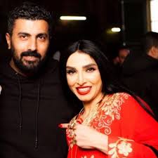 (من صغري حلمت أن أكون ممثلة وأم وأنا صغيرة وأكون أسرة وبيت تطرقت روجينا في حديثها عن محمد رمضان قائلة: Ø±ÙˆØ¬ÙŠÙ†Ø§ Ø¨ØµØ­Ø¨Ø© Ø£Ø­Ù…Ø¯ Ø²Ø§Ù‡Ø± ÙˆÙ…Ø­Ù…Ø¯ Ø³Ø§Ù…ÙŠ ÙÙŠ ÙƒÙˆØ§Ù„ÙŠØ³ Ø§Ù„Ø¨Ø±Ù†Ø³