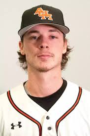 Tucker Burns's Instagram, Twitter & Facebook