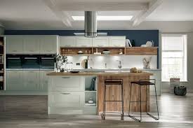 / contemporary oak shaker kitchen with quartz worktops. Fairford Dove Grey Shaker Style Kitchen Traditional Kitchen Other By Howdens Houzz Ie