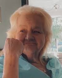 Melissa Devoe's Instagram, Twitter & Facebook