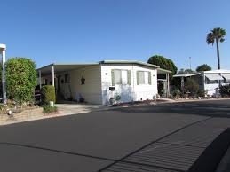 Live In This Gorgeous Community In Lakeside Manufactured Homes For Sale Mobile Homes For Sale Beautiful Homes