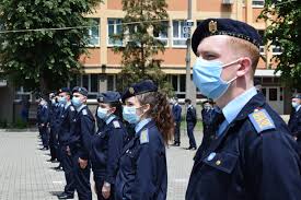 Participă la această probă numai candidaţii care, în urma parcurgerii bine de stiut! BilanÈul Mapn 20 De Elevi Ai Ècolilor Militare Din ÈarÄ InfectaÈi Cu Sars Cov 2 Libertatea