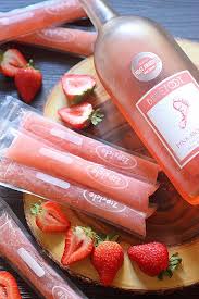 Strawberry Moscato Ice Pops Mind Over Batter Recipe Alcohol Drink Recipes Recipes Alcohol Recipes