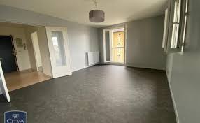 Location Appartement T3 Pontault Combault 77340 Appartement F3 A Louer 3 Pieces Bien Ici