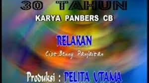 Hanya satu yang tak terlupakan kala senja di gereja tua waktu itu hujan seluruh media termasuk lirik lagu ataupun chord lagu yang terdapat disini hanyalah untuk media promosi dan pembelajaran. Chords For Panbers Relakan