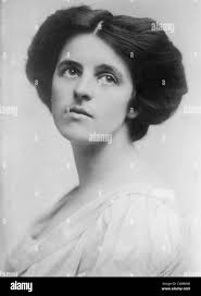 Dorothy sharp hi-res stock photography and images