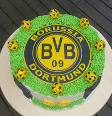 Diese möchte ich euch natürlich nicht vorenth. Borussia Dortmund Torte Zum 30 Mit Schal Und Schokoladen Balle Aus Dem Fanshop Bvb Torte Bvb Geburtstag Fussball Geburtstag