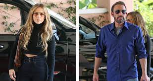 Jennifer Lopez & Ben Affleck 'Kissing' & 'Holding Hands' Amid Divorce