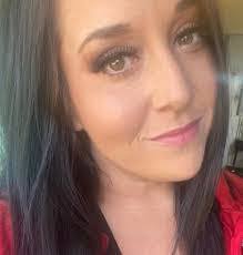 Malia Murphy's Instagram, Twitter & Facebook