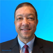 If you asked me in high school, what I wanted to be when I grow up. I would  have told you a medical device sales rep. I applied to Medtronic out of