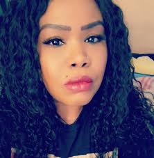 she's baaaack 🤡 I've never gone so long without dressing as Harley Quinn!  I missed her ❤️🖤❤️ this time I did her animated series outfit!